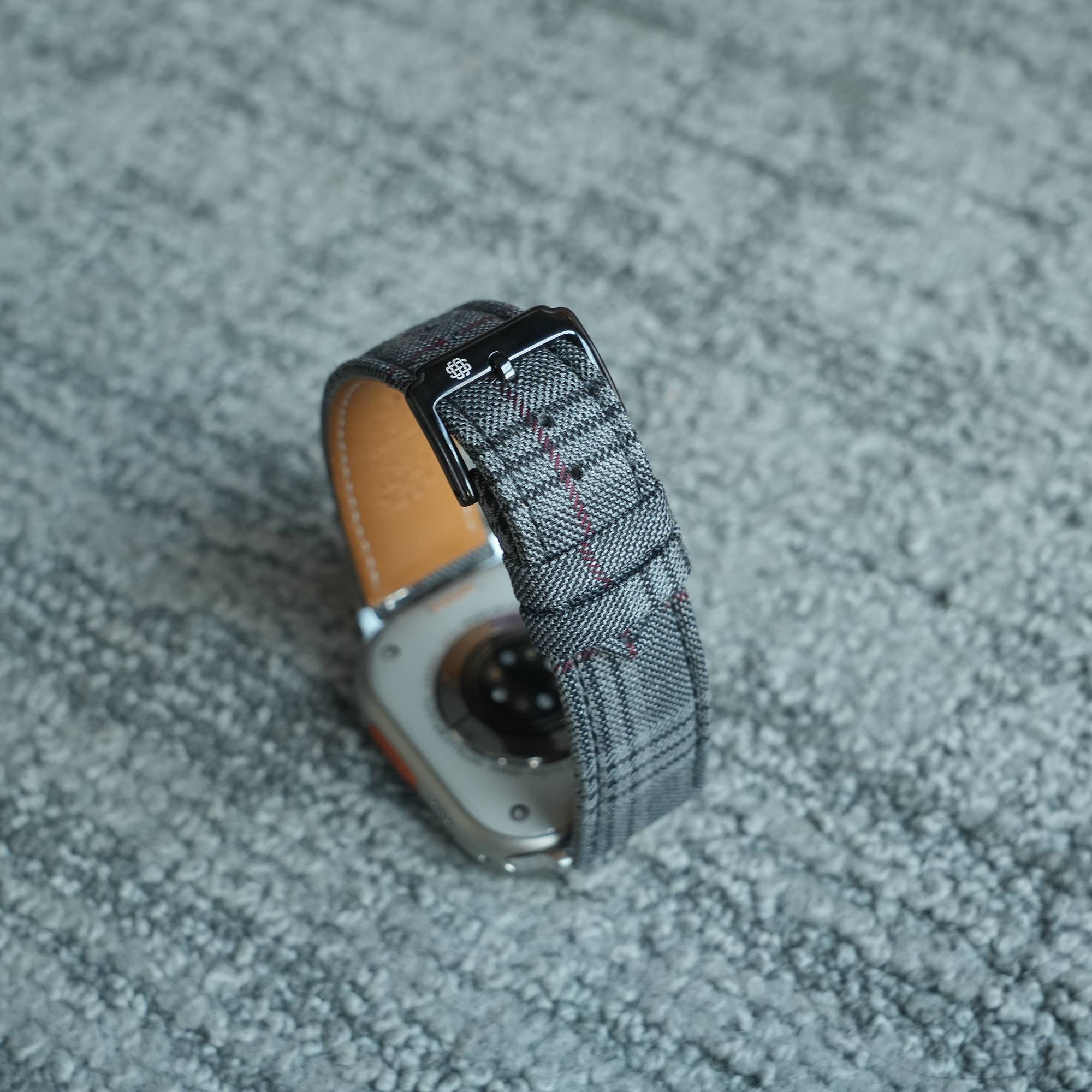 Apple Dark Grey British Royal II Watch Band
