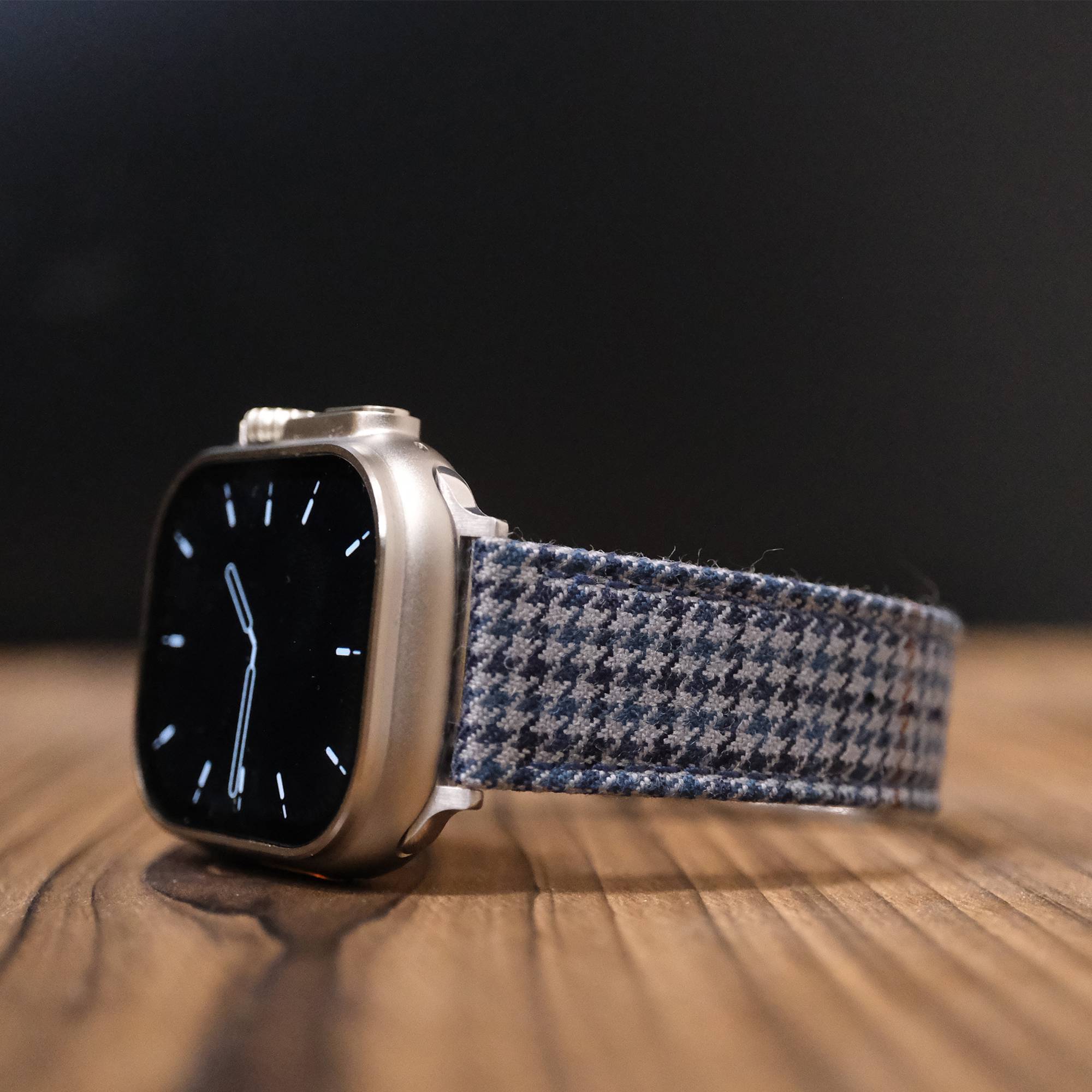 Apple Blue Windsor Houndstooth Watch Band