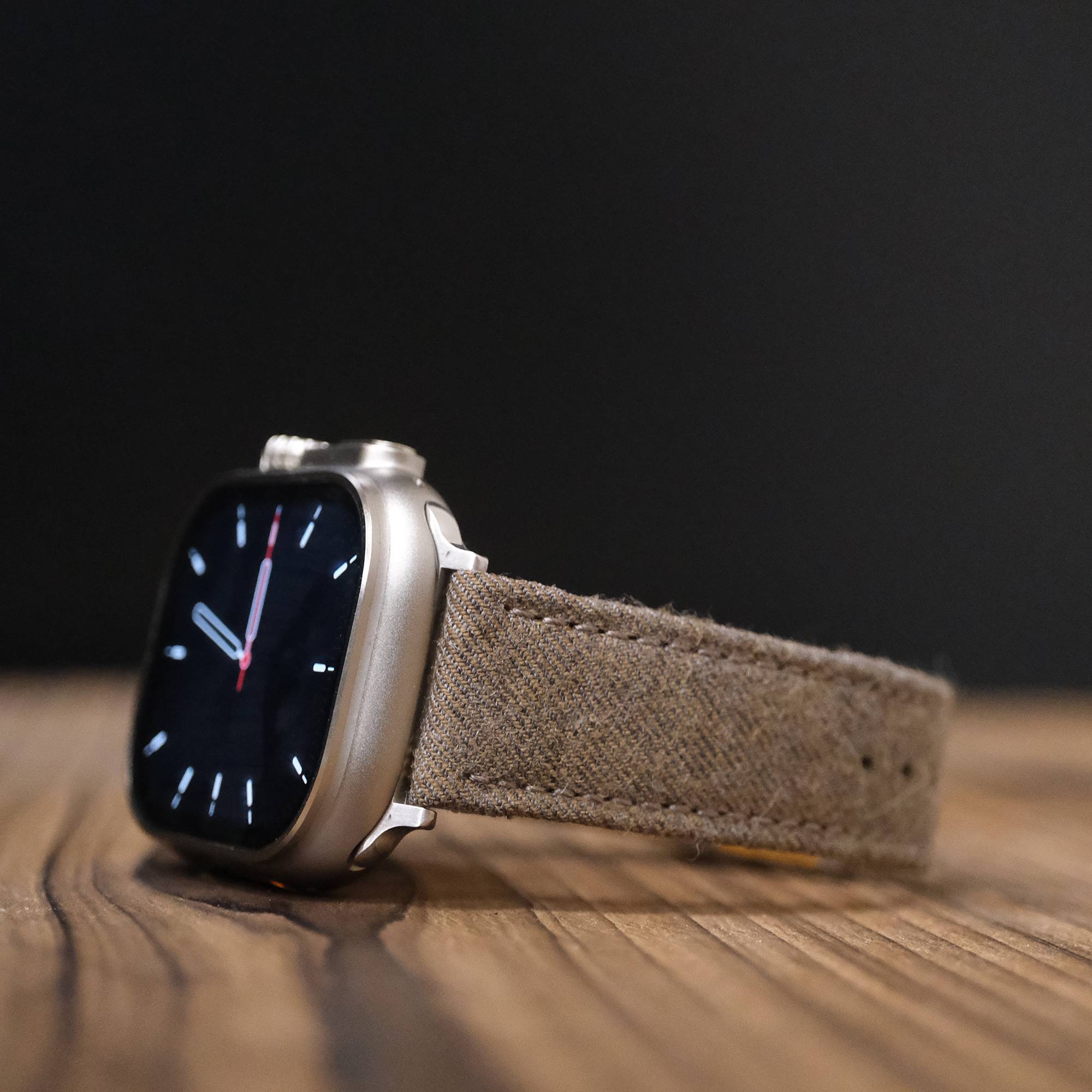 Apple Brown Luxury English Flannel Watch Band