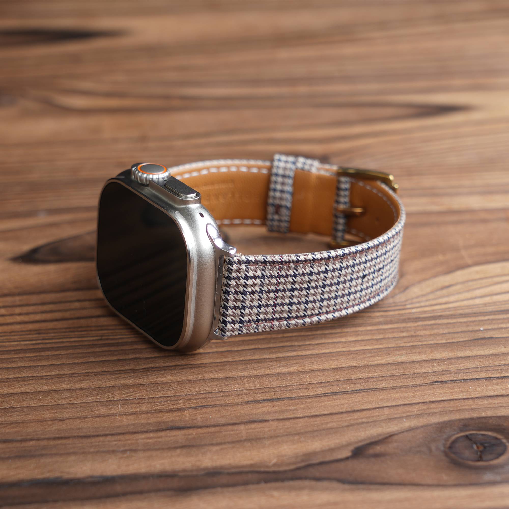 Apple Light Brown & Black Royal VV150 Houndstooth Watch Band