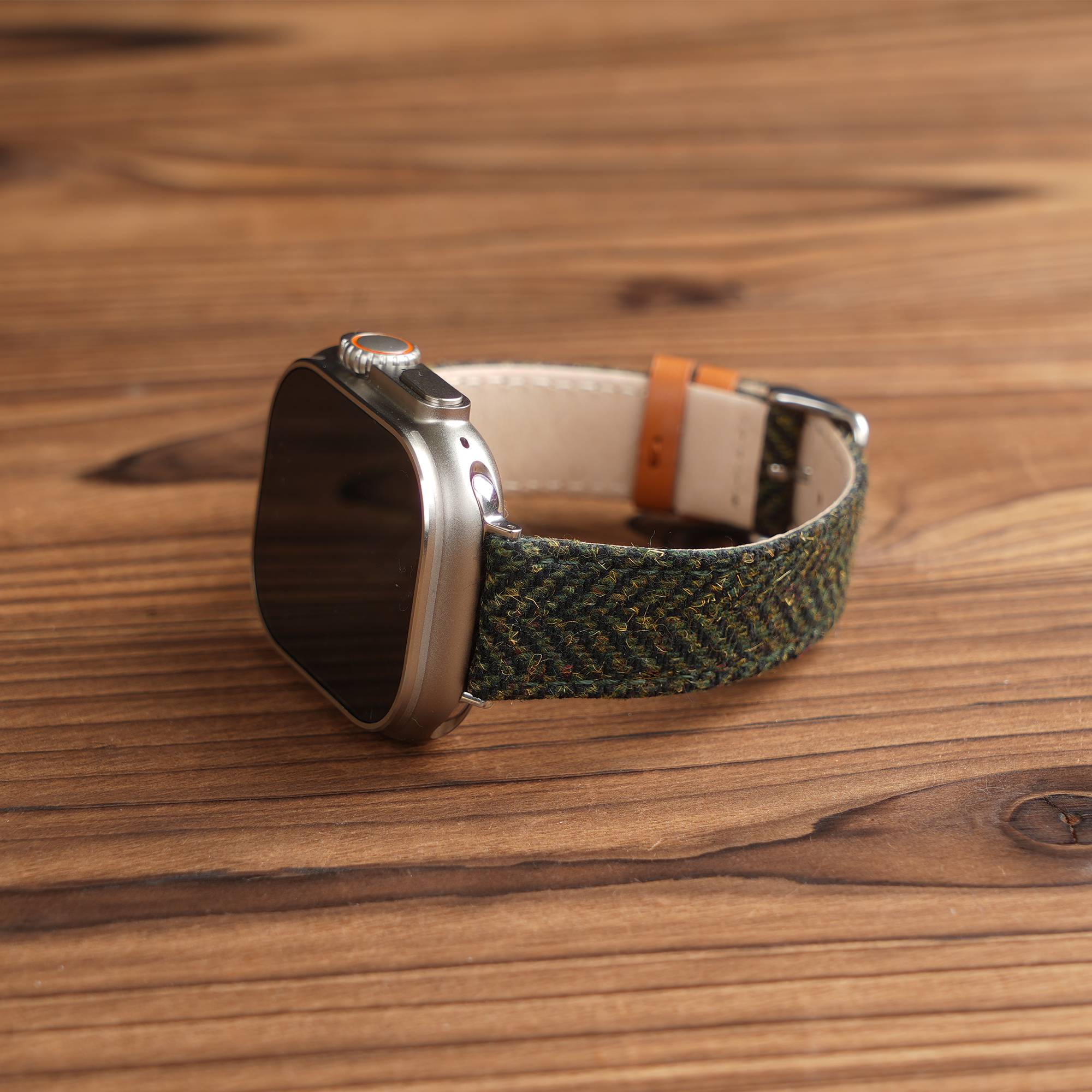 Apple HARRIS TWEED® Army Green Herringbone Watch Band