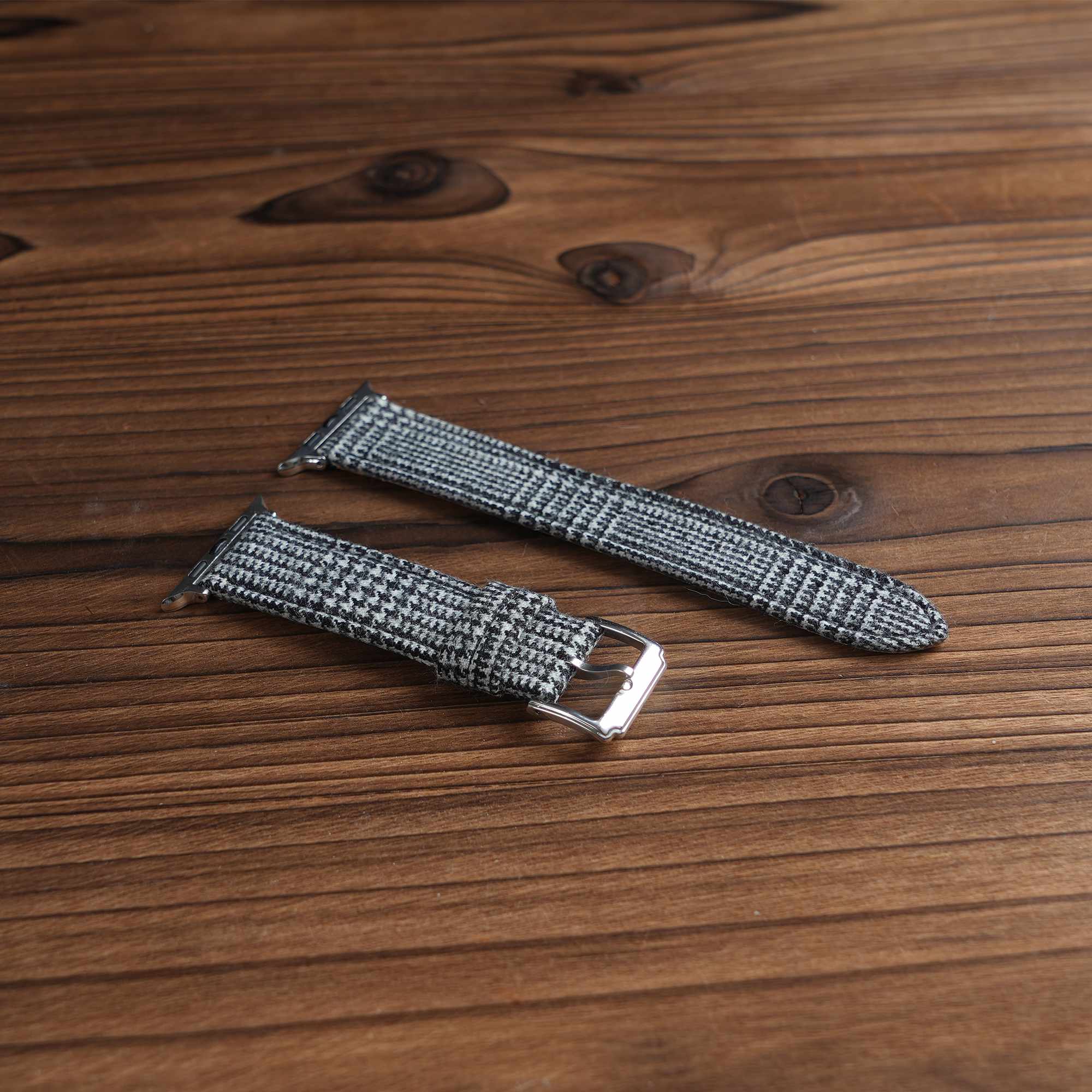 Apple Black and White Prince Plaid Watch Band