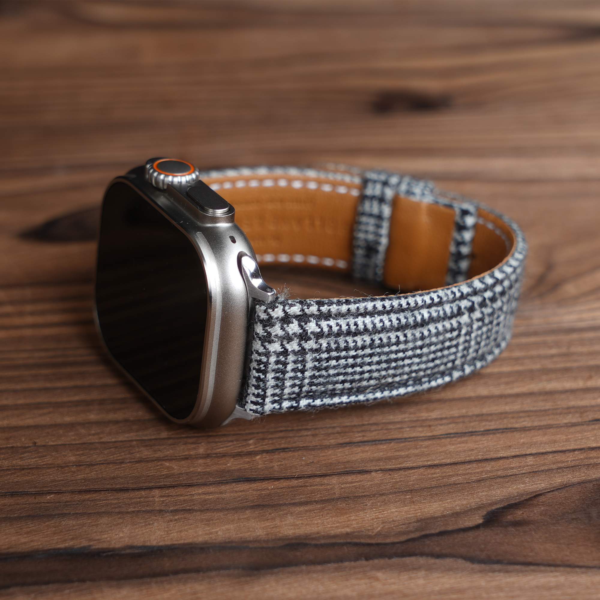 Apple Black and White Prince Plaid Watch Band
